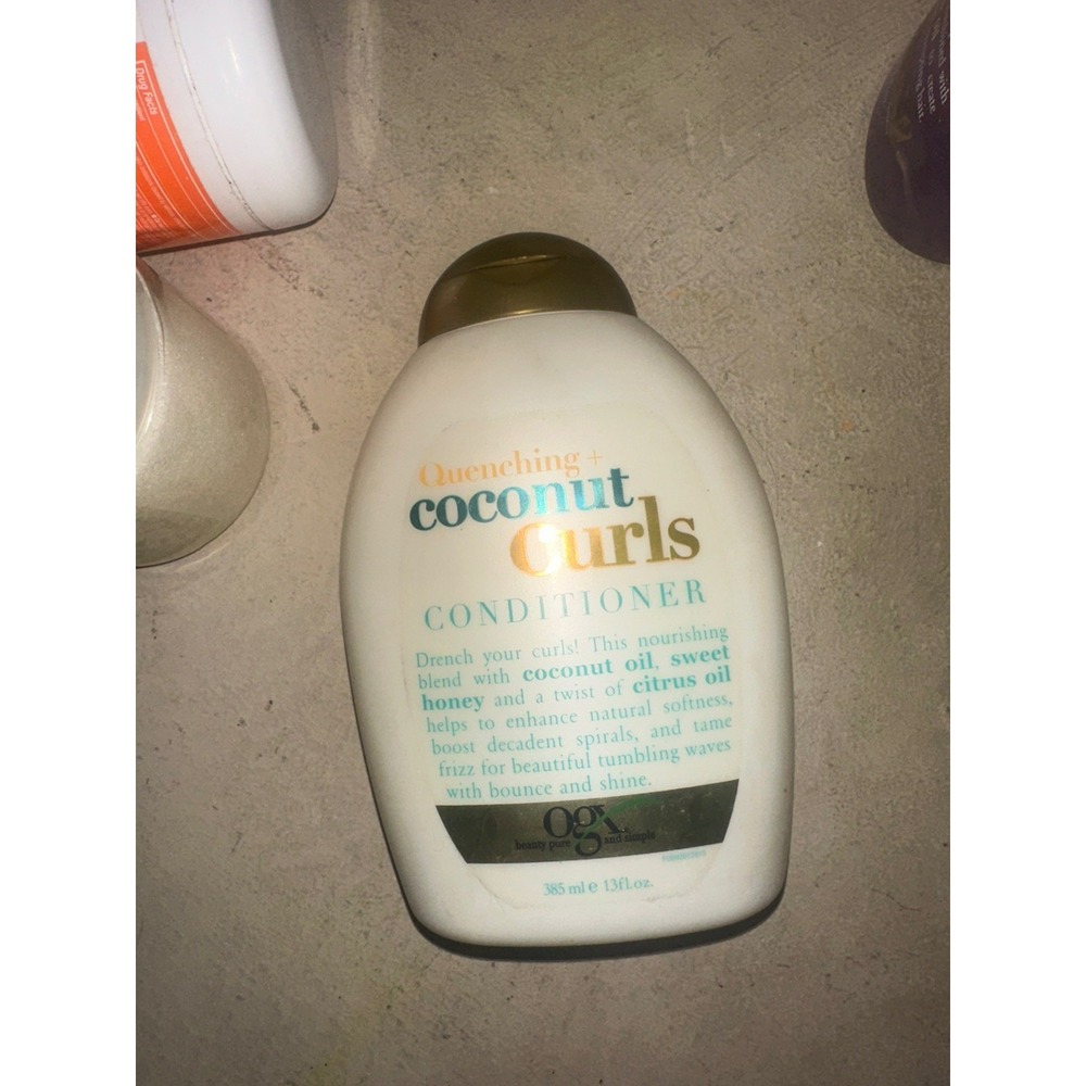 Ogx Quenching Coconut Curls Conditioner 13 Fl Oz Enhances Defines Hydrates Curls